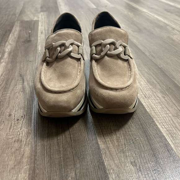 Softwaves platform shoes in great shape!! - Picture 2 of 5